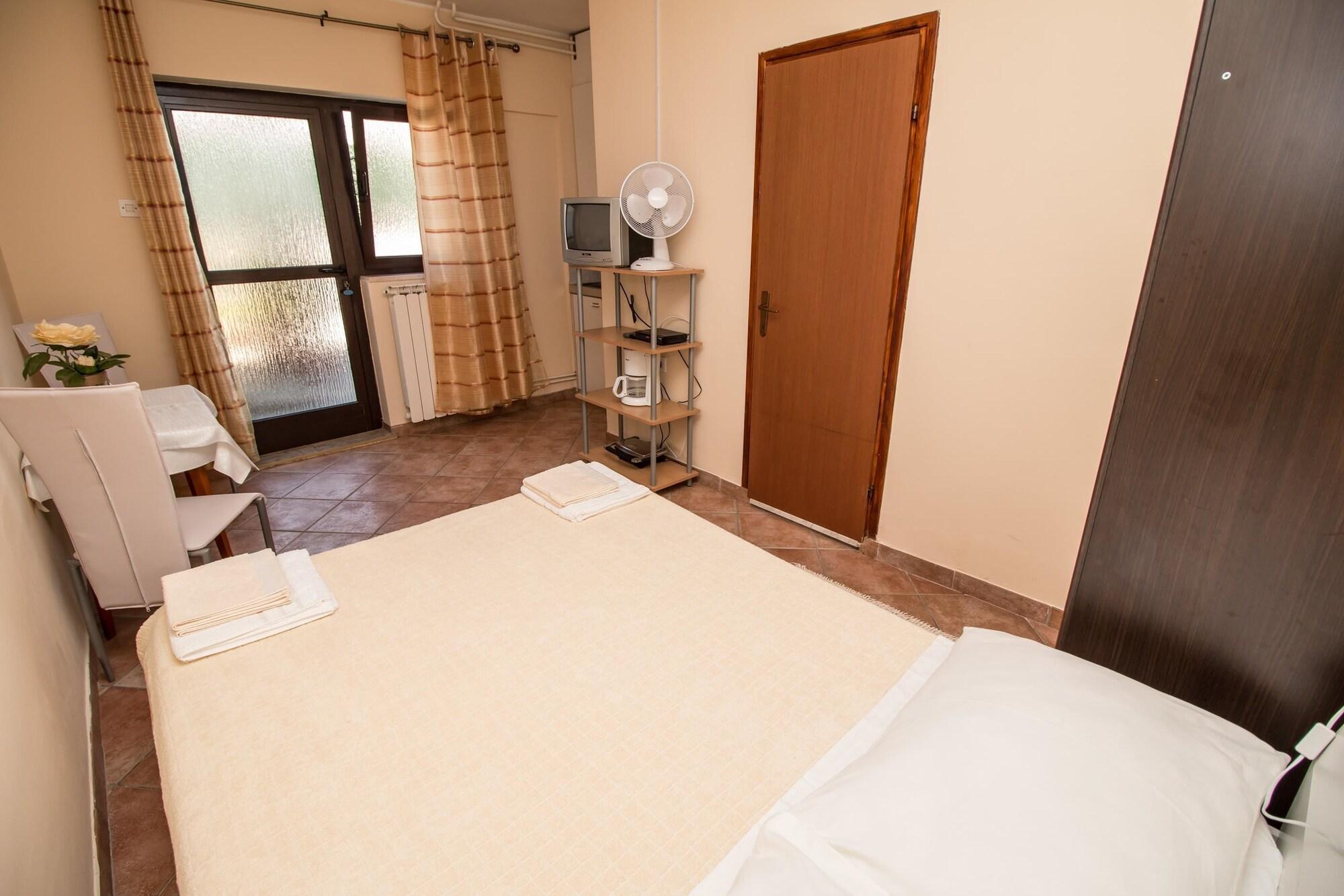 Apartments Divna روفينج المظهر الخارجي الصورة