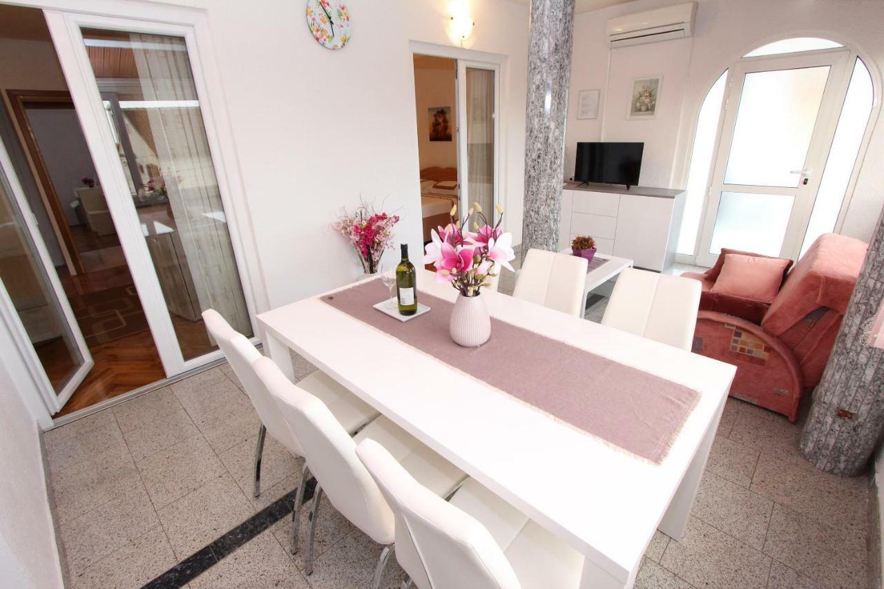 Apartments Divna روفينج المظهر الخارجي الصورة