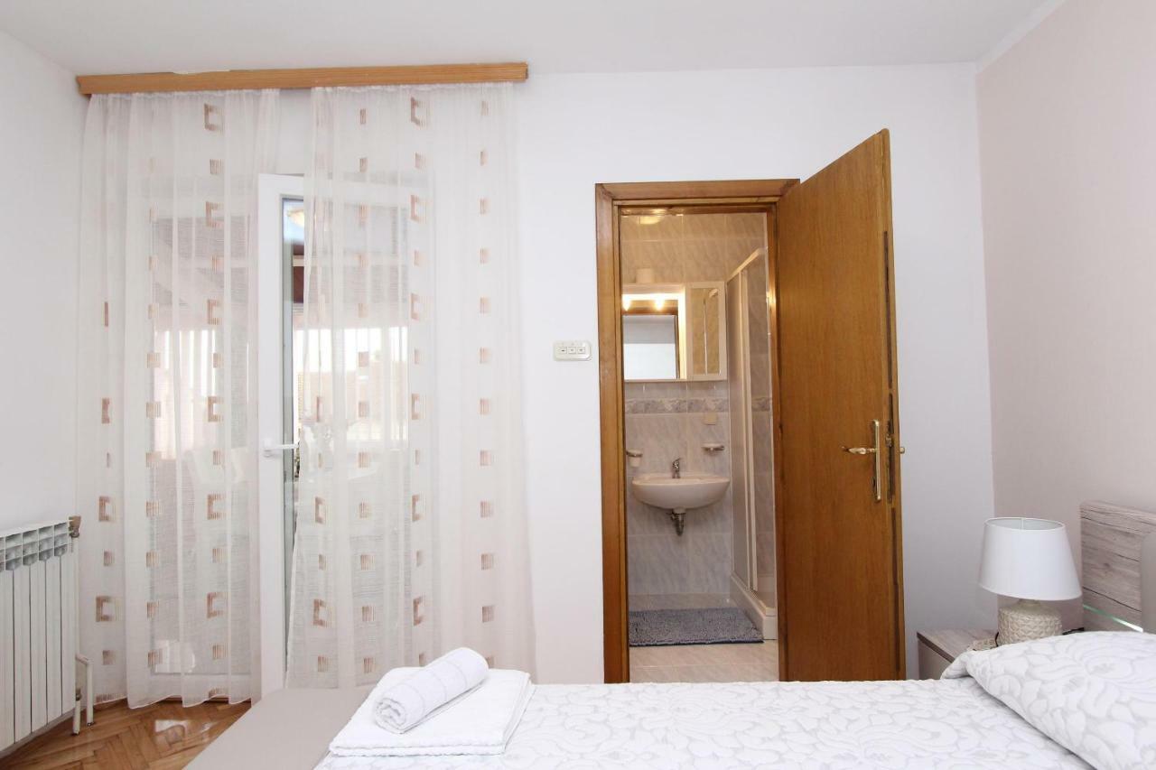 Apartments Divna روفينج المظهر الخارجي الصورة